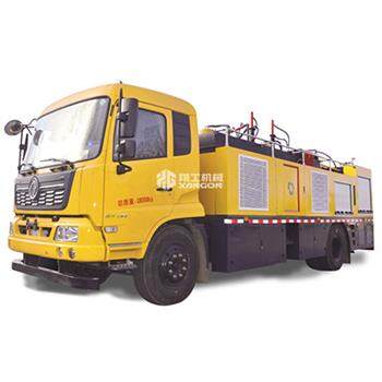 XYH5180XBS雙攪路面養(yǎng)護(hù)車(chē)